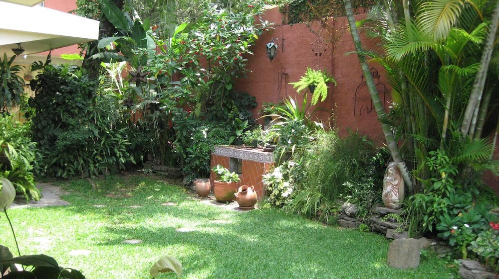 Hotel La Posada Del Angel San Salvador Exterior photo