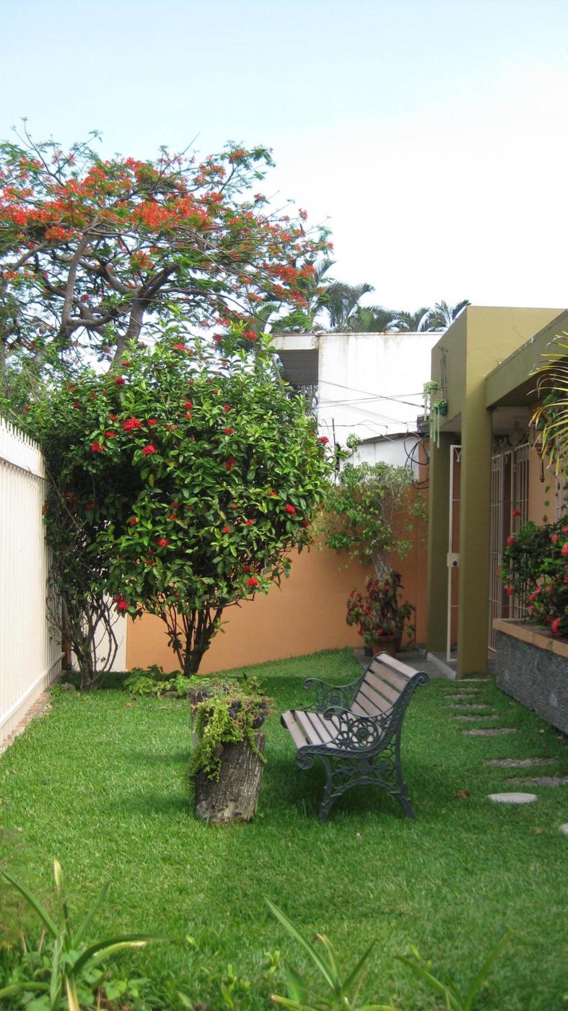Hotel La Posada Del Angel San Salvador Exterior photo